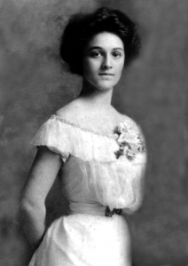 1906 Agnes DeForest Curtiss 1906
